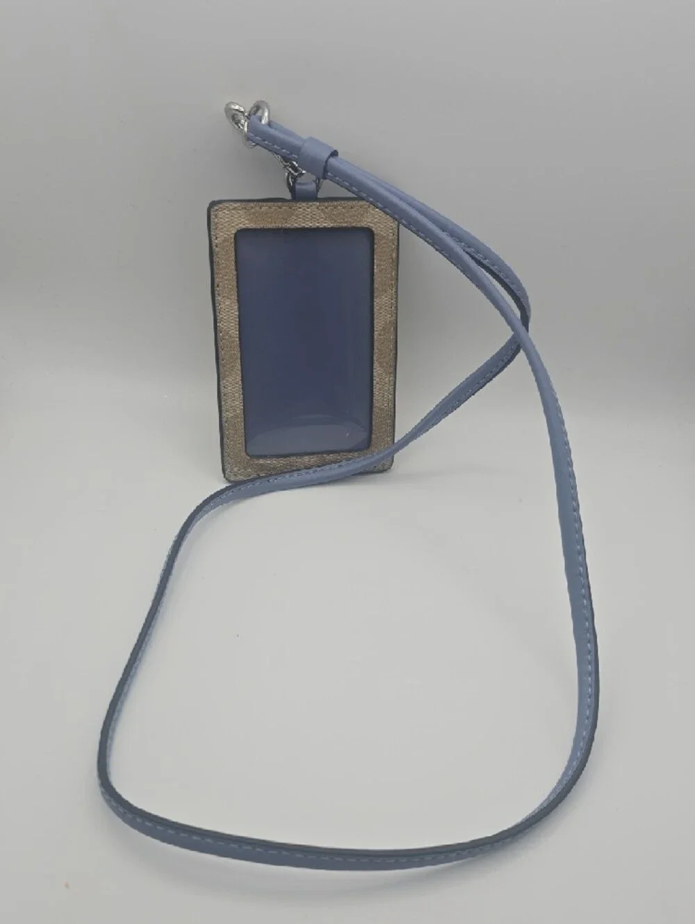Coach Beige Signature Mono ID/Card Holder Lanyard Light Blue Trim/Strap (EUC)💙
